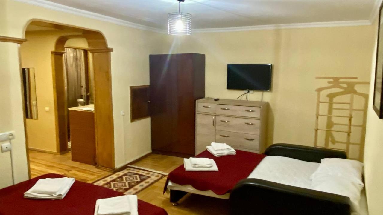 Mari Apartment Тбилиси Екстериор снимка
