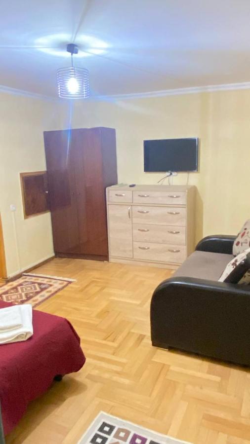 Mari Apartment Тбилиси Екстериор снимка